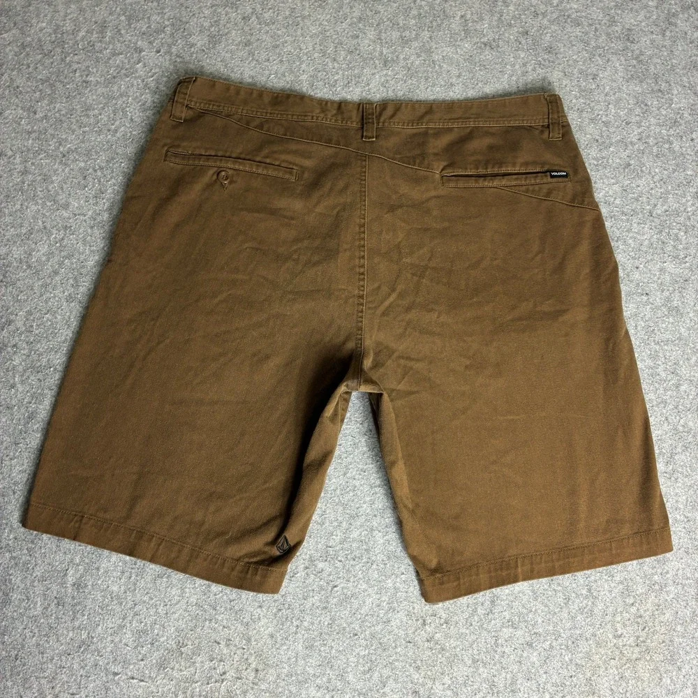 Volcom Mens Size 40x10 Modern Stretch Chino Shorts Brown Skateboard Surf